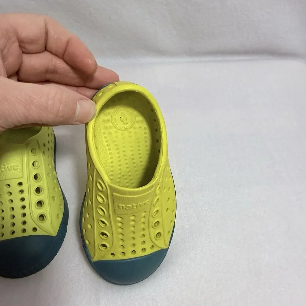 Native Pickle Green Patina Green Slip On Water Shoes Toddler's Size C5 Beach